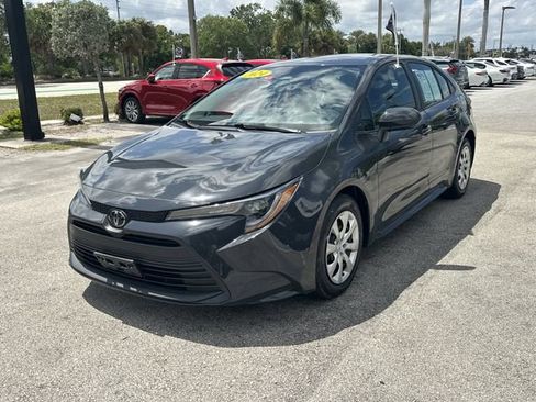 Used 2024 Toyota Corolla LE FWD image 3