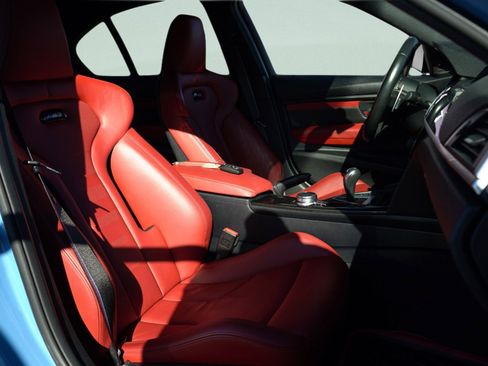 Used 2018 BMW M3 image 49