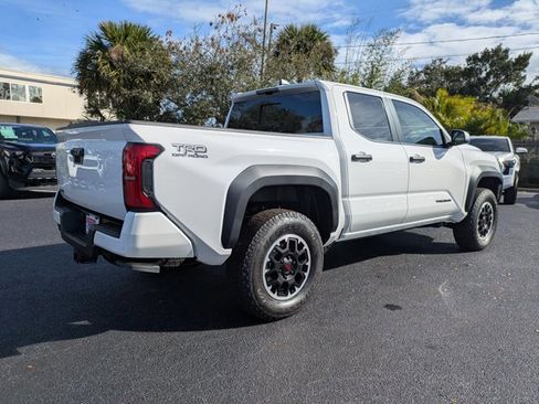 New 2025 Toyota Tacoma TRD Off-Road image 4