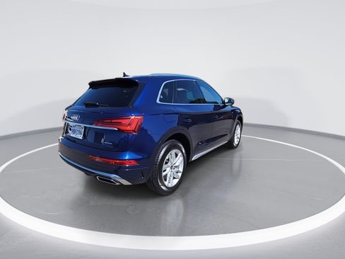 Used 2022 Audi Q5 2.0T Premium w/ Convenience Package AWD/4WD image 8