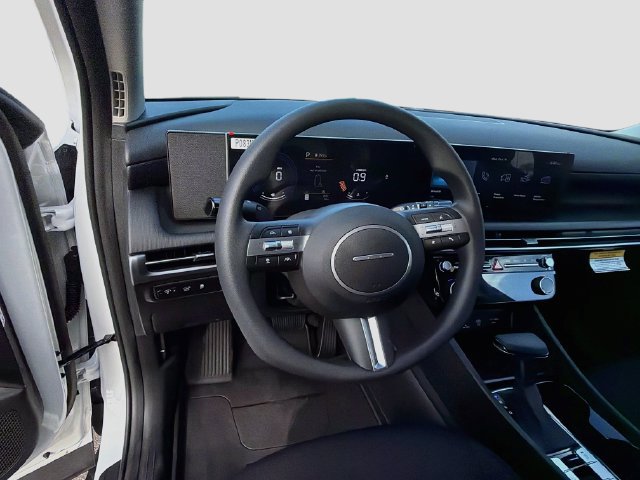 New 2026 Hyundai Tucson SEL FWD image 11