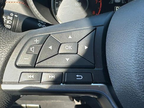 New 2025 Nissan Versa SR w/ Trunk Package image 11