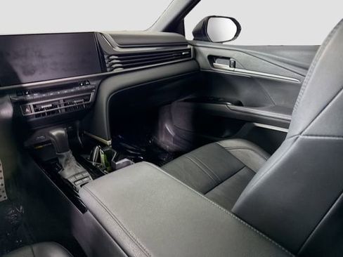 Certified 2025 Toyota Camry XSE FWD image 23