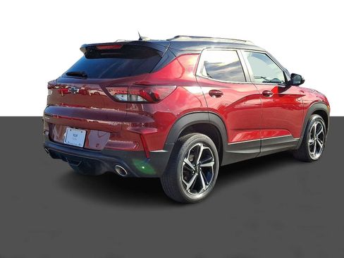 Used 2022 Chevrolet TrailBlazer RS w/ Technology Package image 6