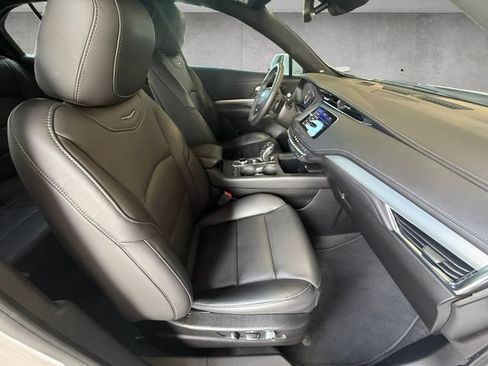 Used 2019 Cadillac XT4 Premium Luxury w/ Driver Assist Package AWD/4WD image 24