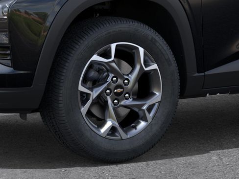 New 2026 Chevrolet Trax LT w/ LT Convenience Package FWD image 11