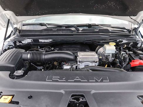 Used 2024 RAM 1500 Laramie RWD image 30