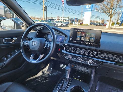 Used 2024 Honda Civic Sport Touring image 13