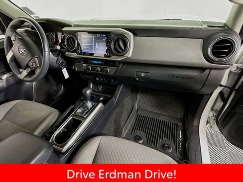 Certified 2022 Toyota Tacoma SR5 w/ Technology Package RWD image 26