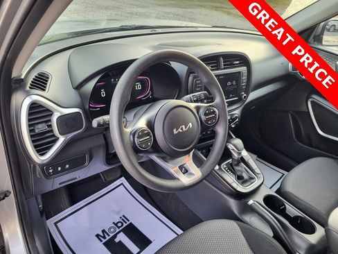 Used 2024 Kia Soul LX w/ Option Group 015 image 10