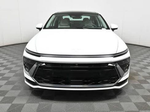 New 2025 Hyundai Sonata Limited FWD image 26