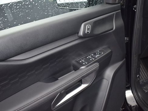 New 2025 Ford Ranger XLT w/ Trailer Tow Package image 9