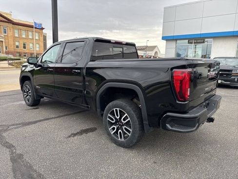 Used 2021 GMC Sierra 1500 AT4 w/ AT4 Preferred Package image 3