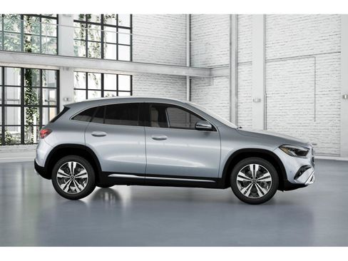 New 2026 Mercedes-Benz GLA 250 4MATIC image 15