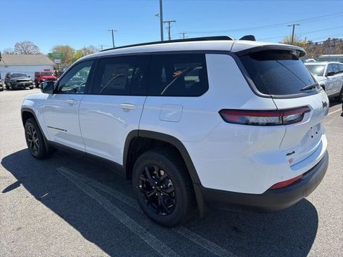 New 2026 Jeep Grand Cherokee L 4WD image 5