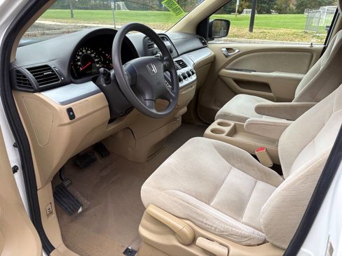 Used 2008 Honda Odyssey LX image 17