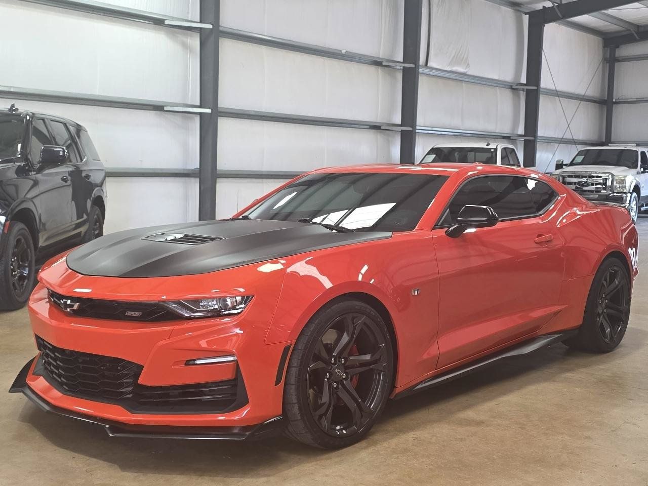 Used 2021 Chevrolet Camaro SS RWD image 1