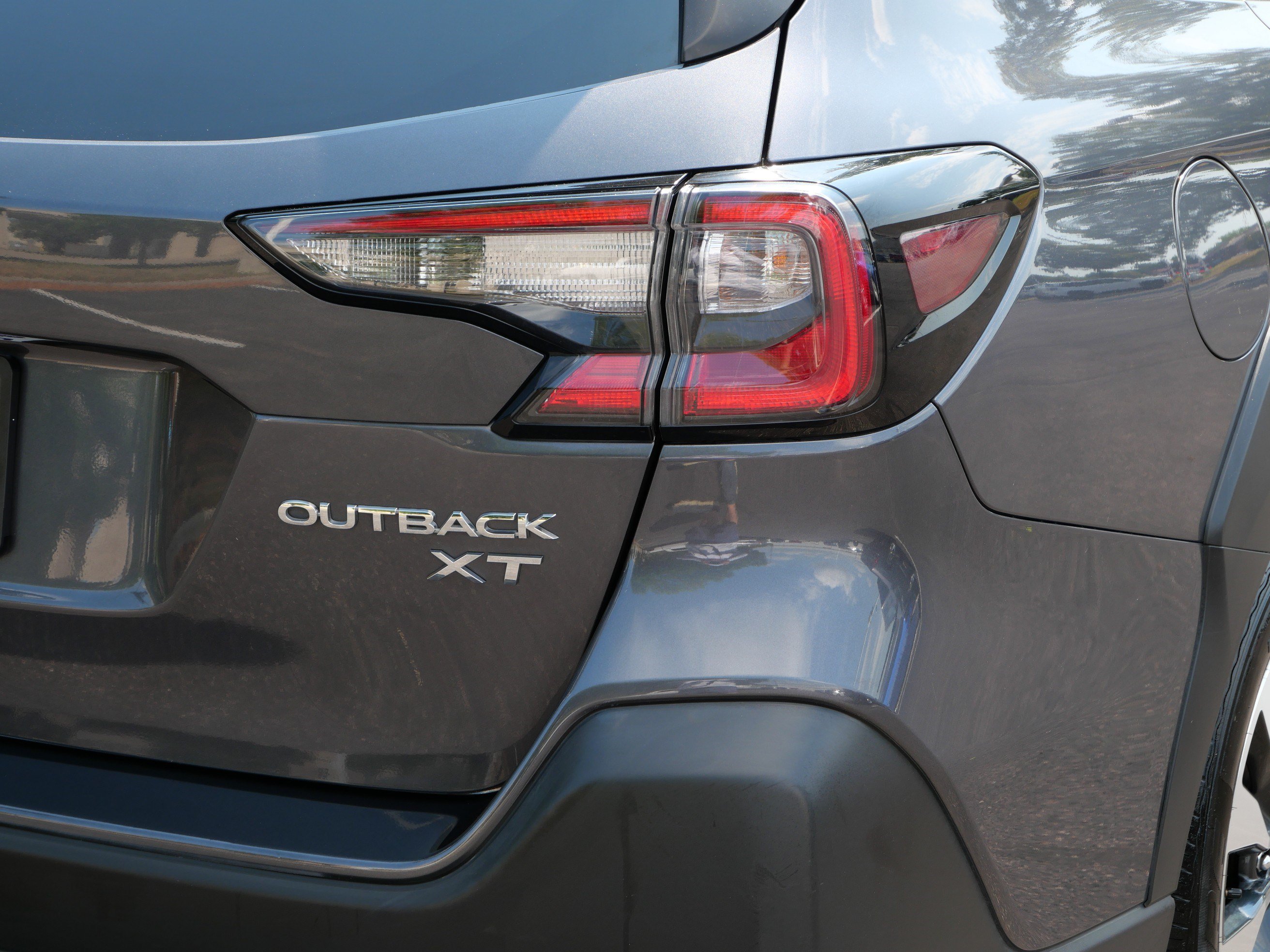 Used 2023 Subaru Outback Limited XT AWD/4WD image 17