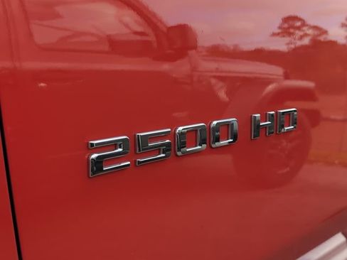 Used 2024 Chevrolet Silverado 2500 LTZ w/ LTZ Plus Package image 5