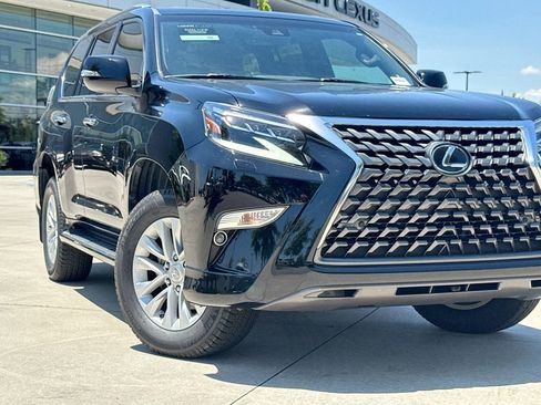 Used 2022 Lexus GX 460 Premium w/ Premium Package AWD/4WD image 10
