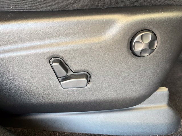 Used 2018 Dodge Durango SRT w/ Technology Group AWD/4WD image 64