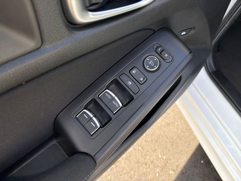 Used 2025 Honda Civic Sport image 15