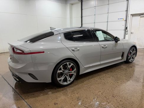 Used 2021 Kia Stinger GT2 AWD/4WD image 15