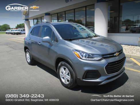Used 2019 Chevrolet Trax LT w/ LT Convenience Package AWD/4WD image 1