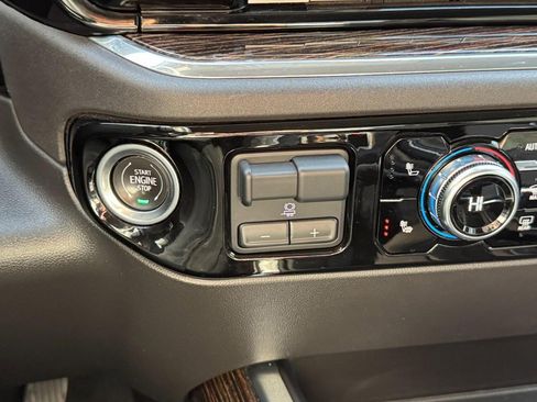 Used 2023 GMC Sierra 1500 Elevation w/ X31 Off-Road Package image 19