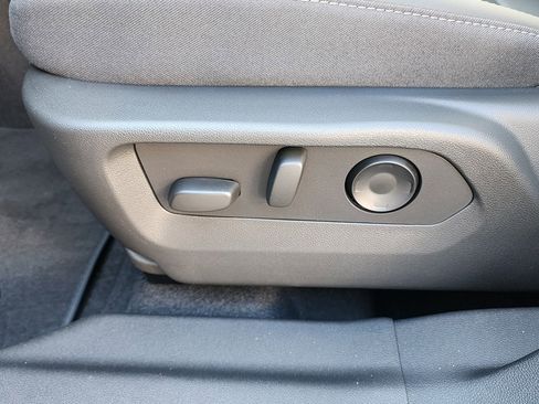 New 2026 Buick Envision Preferred image 18