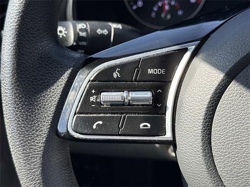 Used 2020 Kia Forte LXS image 24