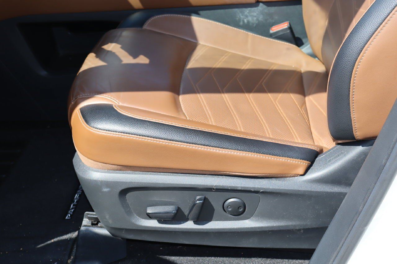Used 2024 Nissan Pathfinder Platinum w/ Cargo Package FWD image 16