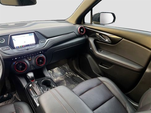 Used 2022 Chevrolet Blazer RS image 23