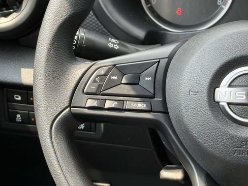 Used 2023 Nissan Kicks S FWD image 21