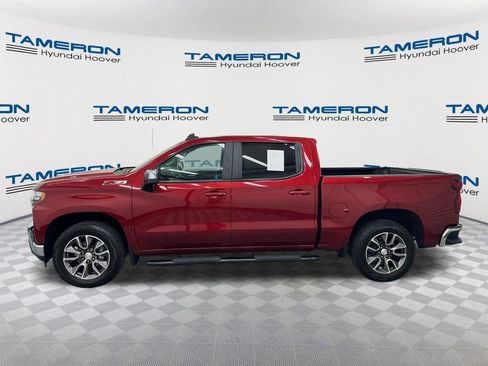 Used 2021 Chevrolet Silverado 1500 LT AWD/4WD image 2