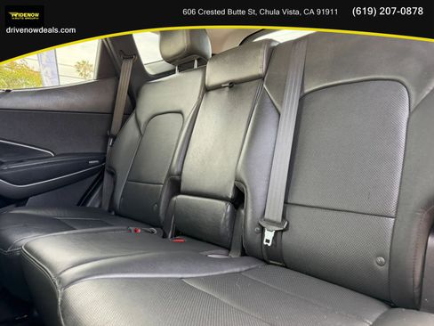 Used 2018 Hyundai Santa Fe Sport FWD image 15
