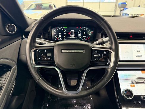 Used 2021 Land Rover Range Rover Evoque SE image 14