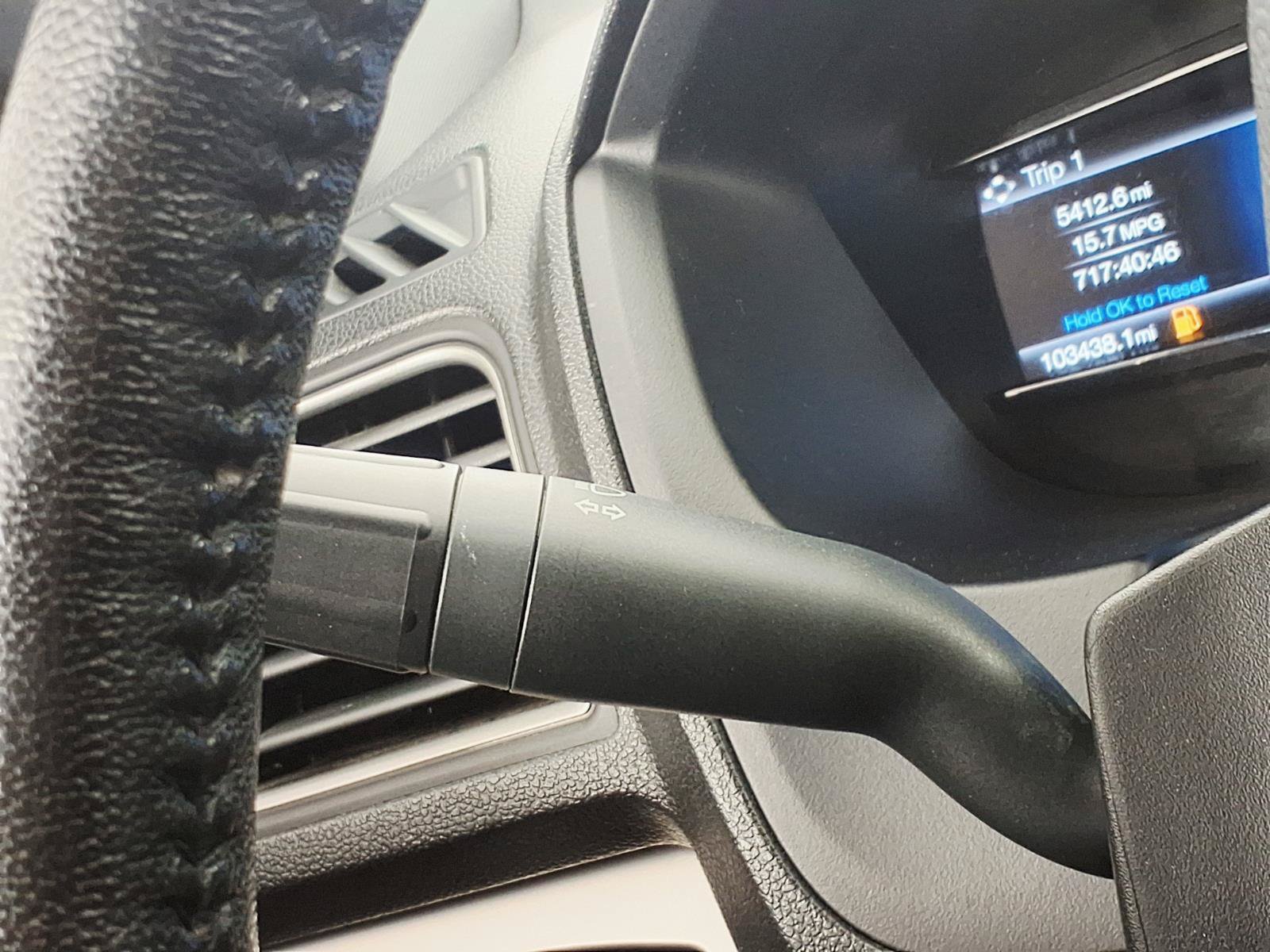 Used 2018 Ford Explorer XLT w/ Equipment Group 201A FWD image 25