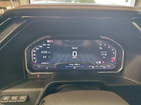 Used 2024 GMC Sierra 1500 AT4 w/ Technology Package AWD/4WD image 18