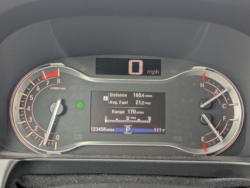 Used 2016 Honda Pilot Elite image 17