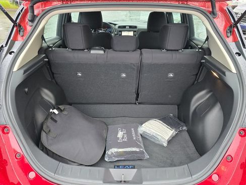 Used 2024 Nissan Leaf SV Plus FWD image 7