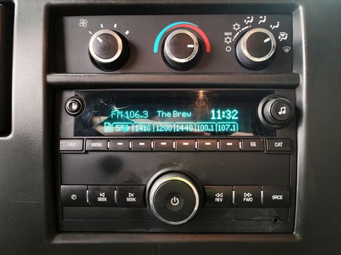 Used 2020 Chevrolet Express 2500 w/ Driver Convenience Package image 12