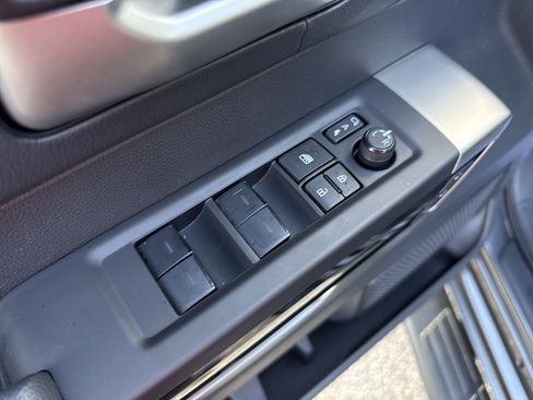 Used 2024 Toyota Tundra Limited image 16