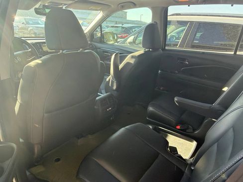 Used 2019 Honda Pilot Elite image 10