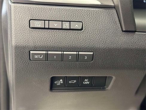 Used 2024 Lexus GX 550 image 26