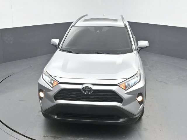 Used 2021 Toyota RAV4 XLE w/ Convenience Package FWD image 37