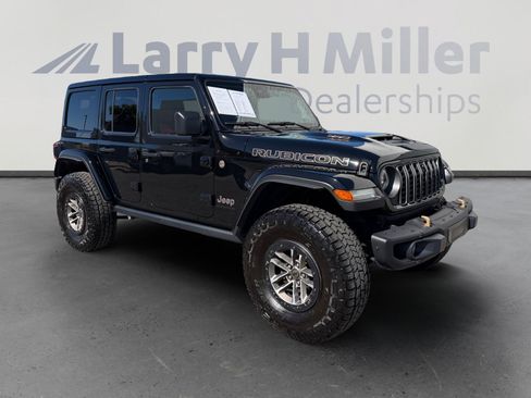 Used 2024 Jeep Wrangler Unlimited Rubicon 392 AWD/4WD image 7