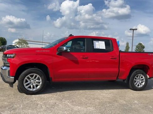 Used 2021 Chevrolet Silverado 1500 LT AWD/4WD image 5