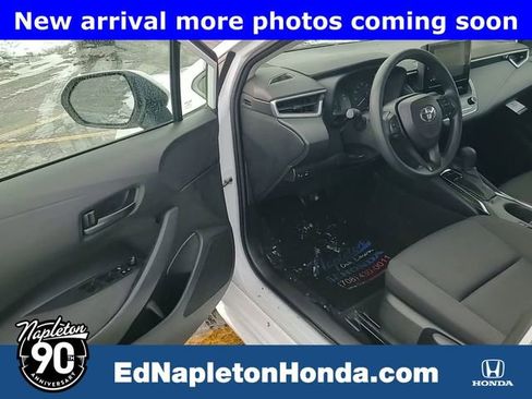 Used 2023 Toyota Corolla LE image 12