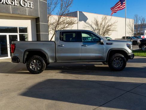 New 2026 GMC Sierra 1500 AT4X image 8